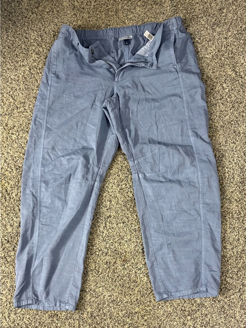 Universal Thread Women’s Light Blue Linen Blend